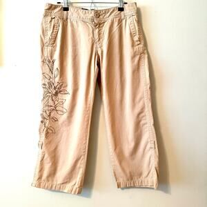 Lucky Brand Womens Size 6 Tan Capris With Flower Embroidery